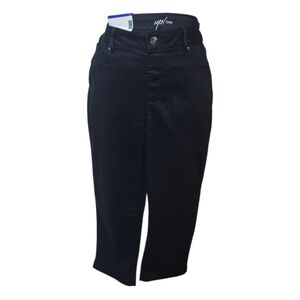 New, Up! Black Cropped Pants